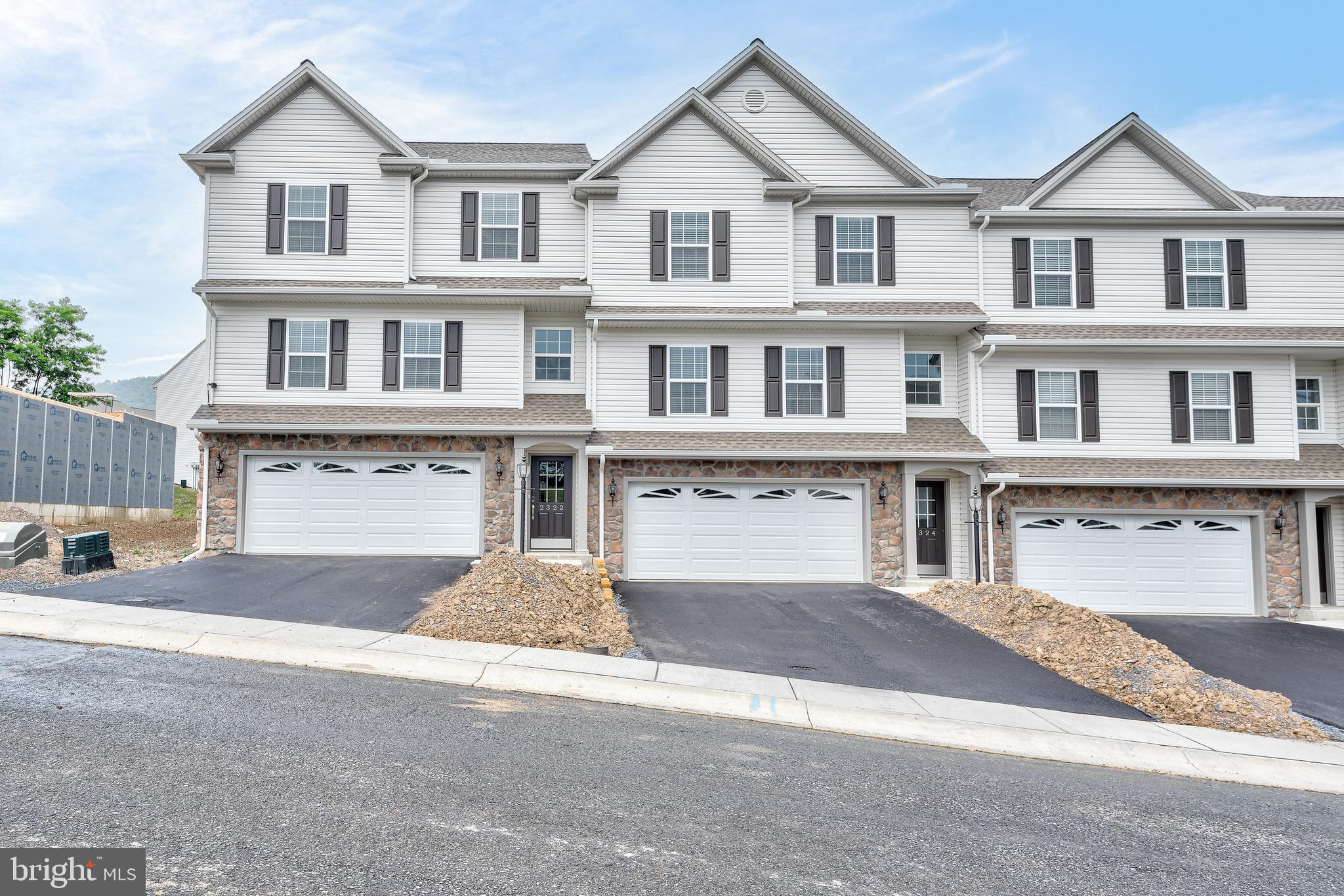 2316 Bartlett Road Harrisburg, PA 17110 - Photo 1 of 32 Photo of similar model. Colors & flooring differs