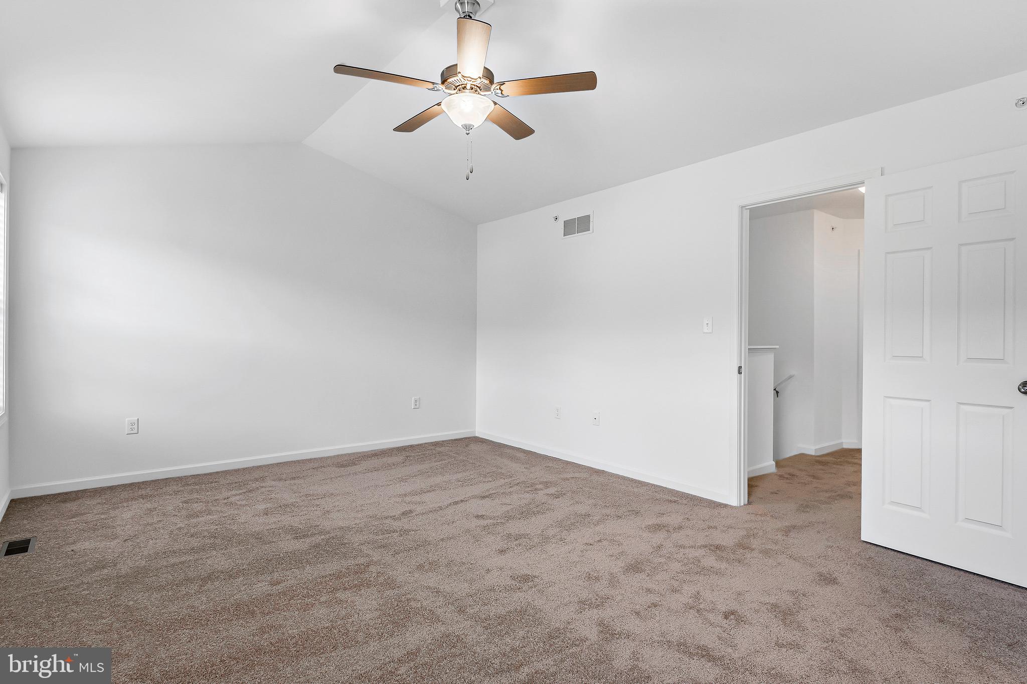 2316 Bartlett Road Harrisburg, PA 17110 - Photo 17 of 32 Photo of similar model. Colors & flooring differs