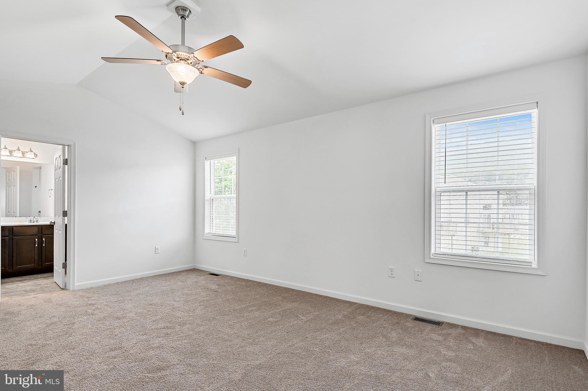 2316 Bartlett Road Harrisburg, PA 17110 - Photo 18 of 32 Photo of similar model. Colors & flooring differs