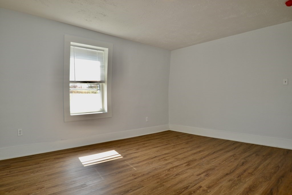 63-65 Cherry Street, Unit 2R Ashland, MA 01721 - Photo 15 of 21