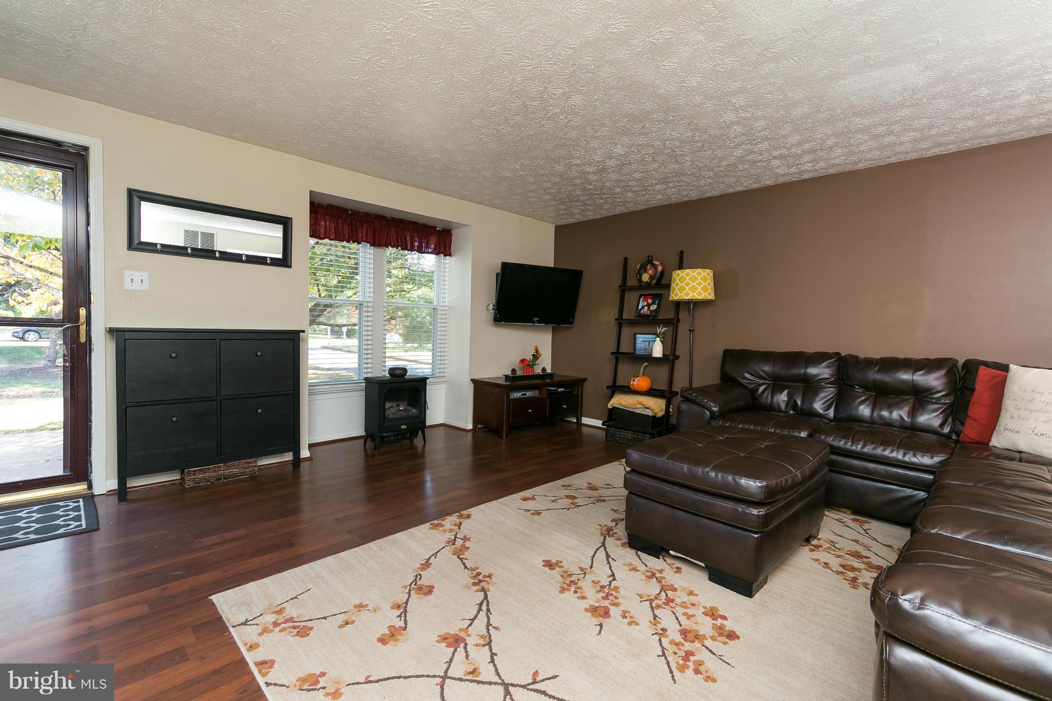 54 Trailwood Road Baltimore, MD 21236 - Photo 3 of 30 Family Room