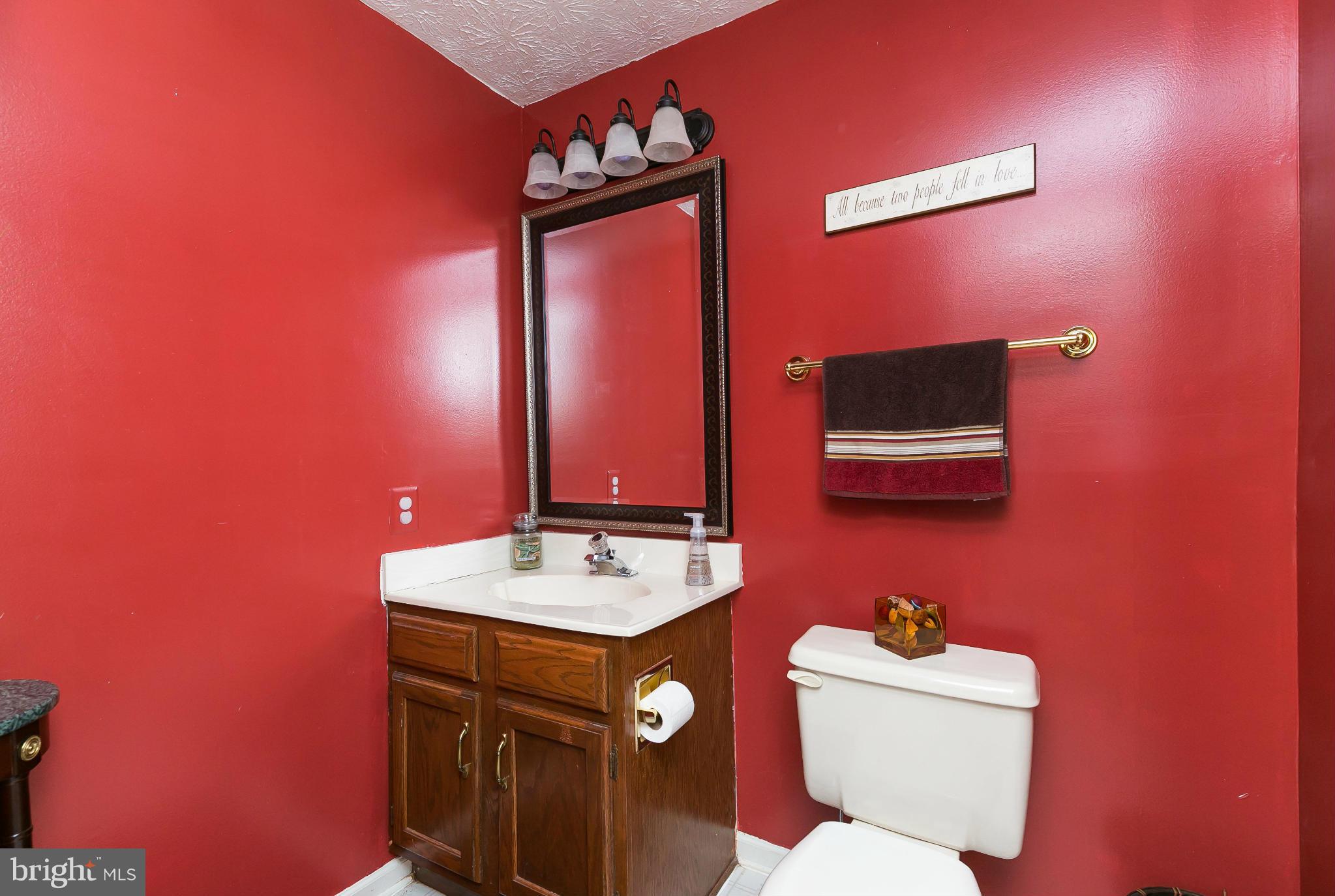 54 Trailwood Road Baltimore, MD 21236 - Photo 22 of 30 Bath