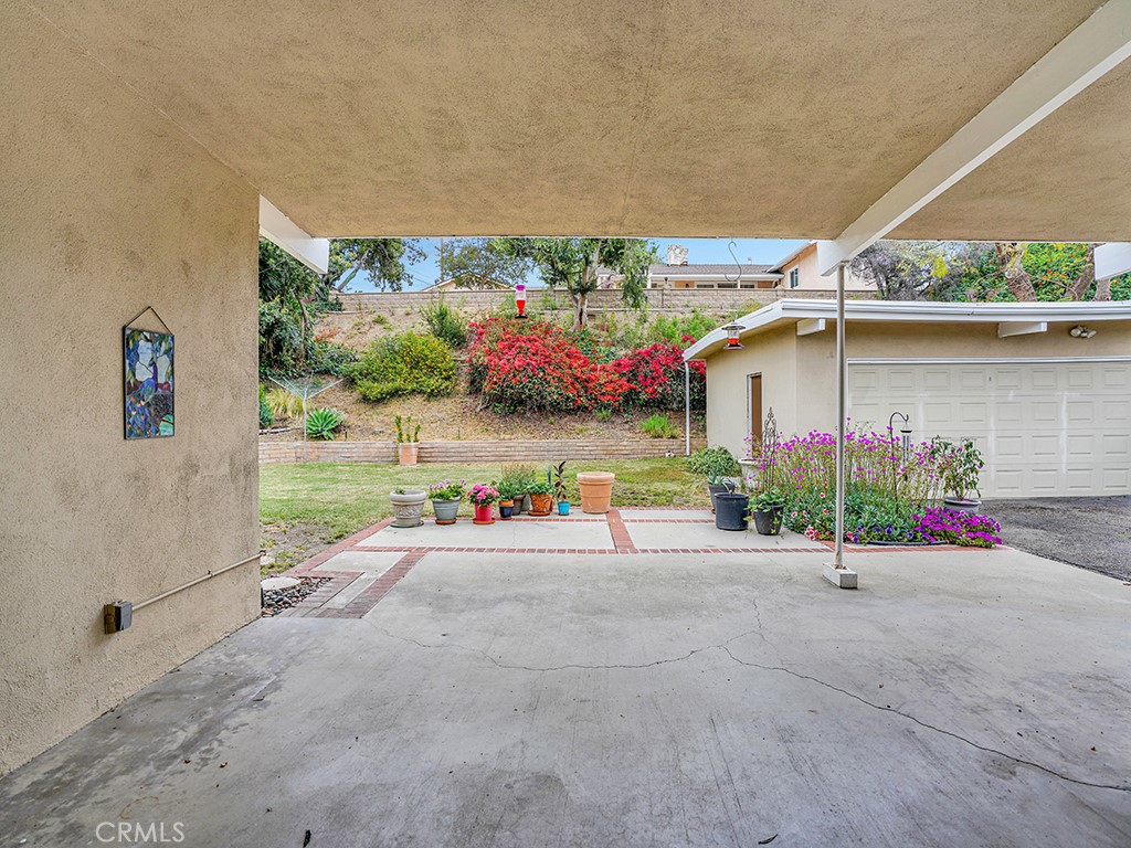 1019 Dorothy Lane Fullerton, CA 92831 - Photo 36 of 41 a view of an outdoor sitting area