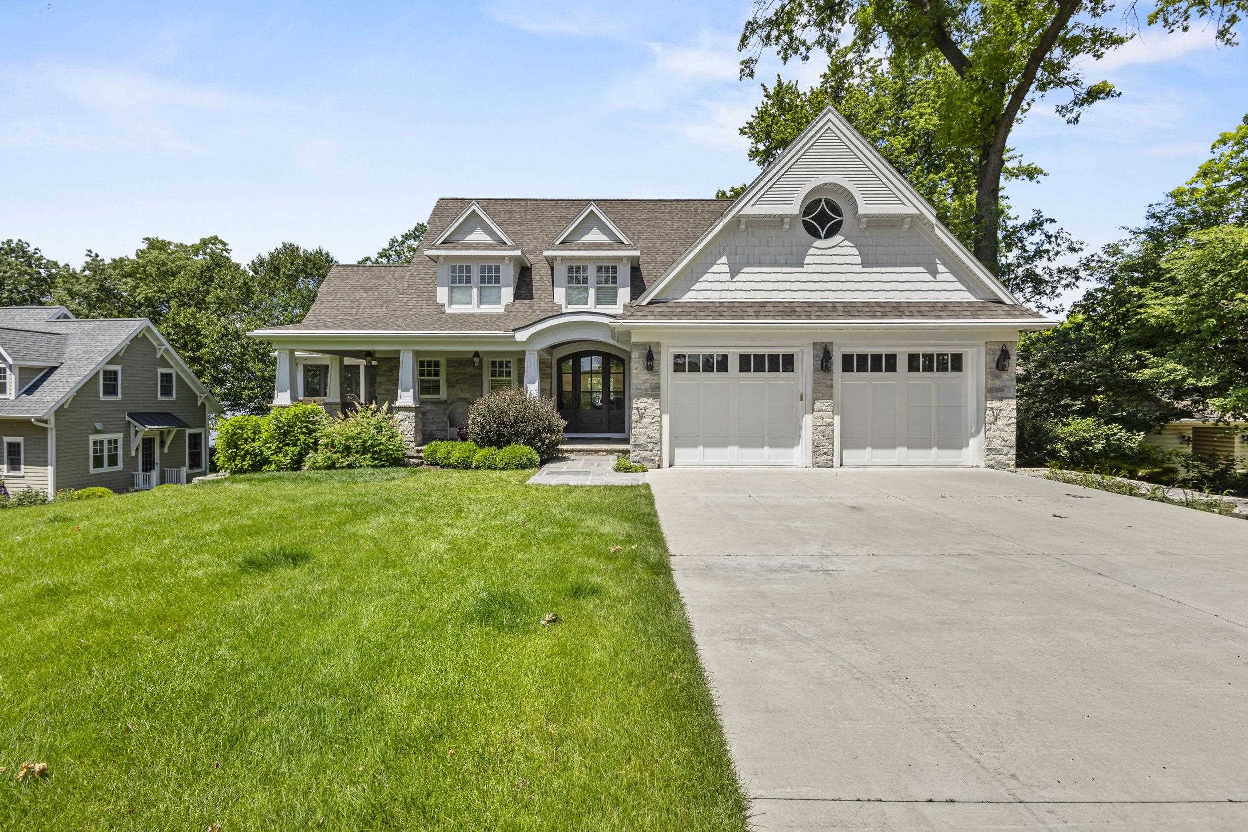 W2654 Oakwood Beach Road Markesan, WI 53946 - Photo 2 of 73