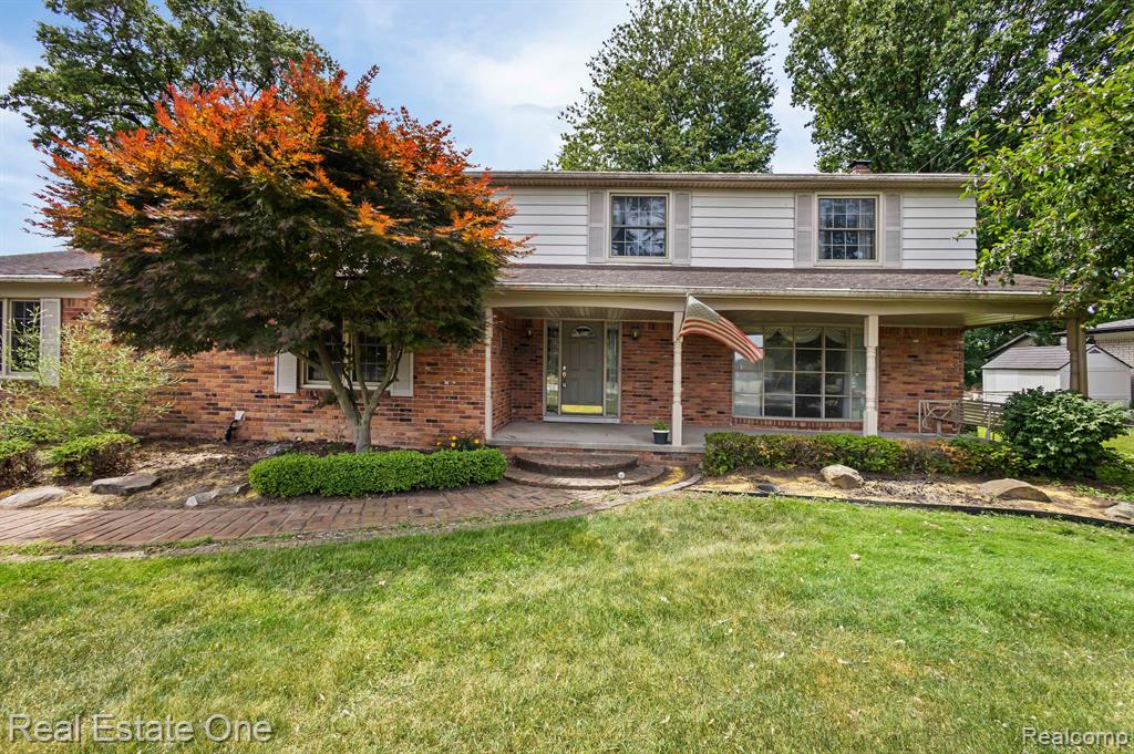 53431 Shelby Road Shelby, MI 48316 - Photo 1 of 26