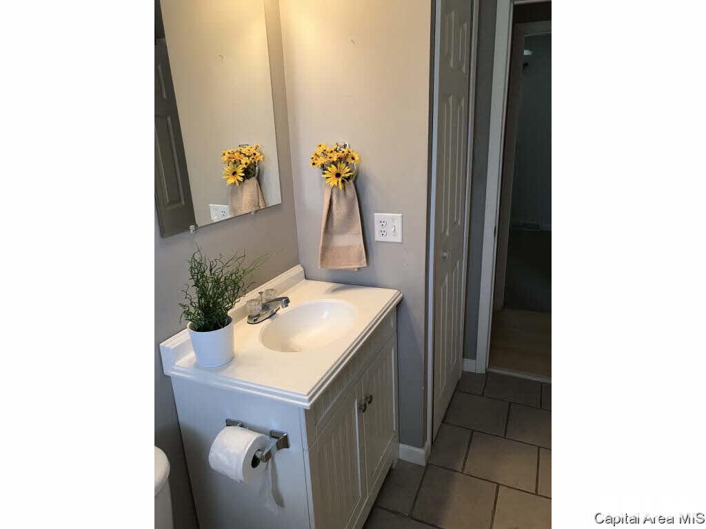 1809 Camden Street Springfield, IL 62702 - Photo 17 of 25