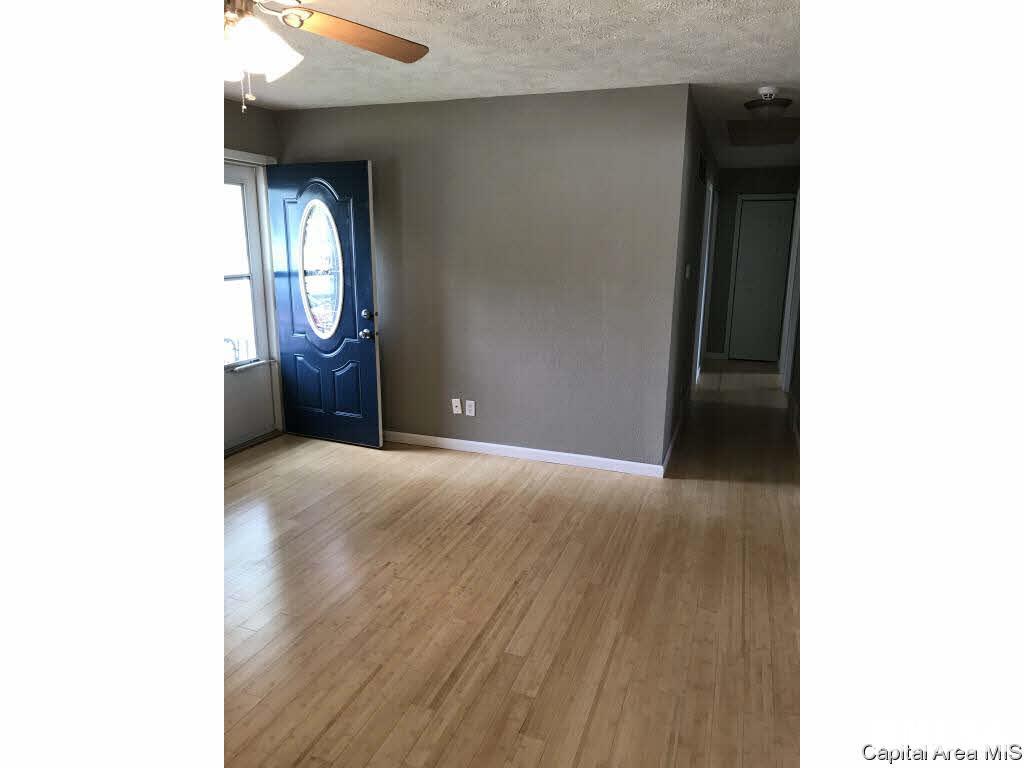 1809 Camden Street Springfield, IL 62702 - Photo 2 of 25