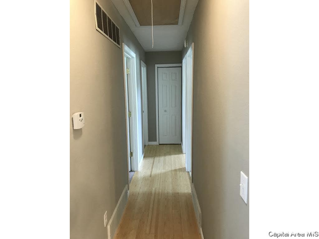 1809 Camden Street Springfield, IL 62702 - Photo 10 of 25