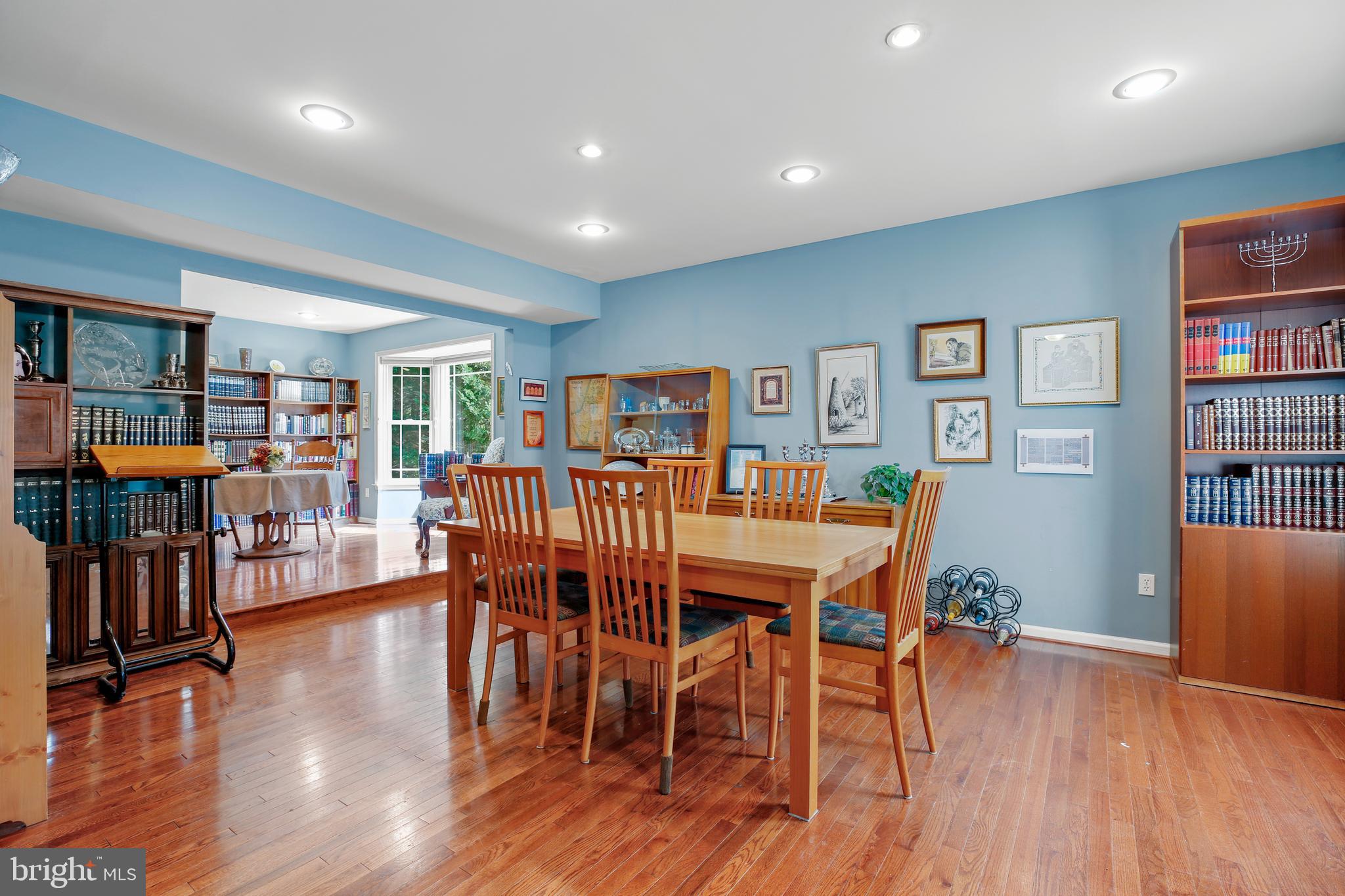 11709 Saddlerock Road Silver Spring, MD 20902 - Photo 2 of 15 Dining Room