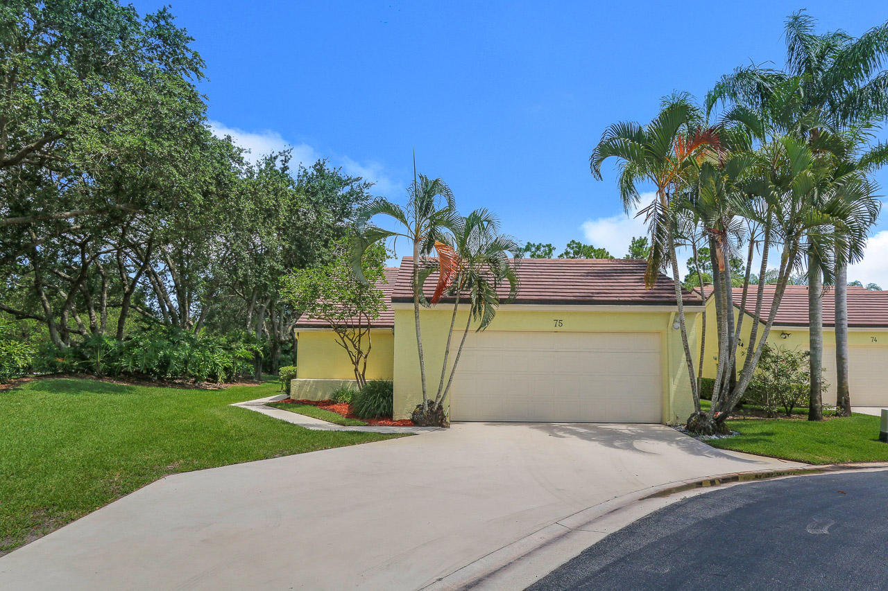 75 Edinburgh Drive Palm Beach Gardens, FL 33418 - Photo 17 of 30 Front Exterior