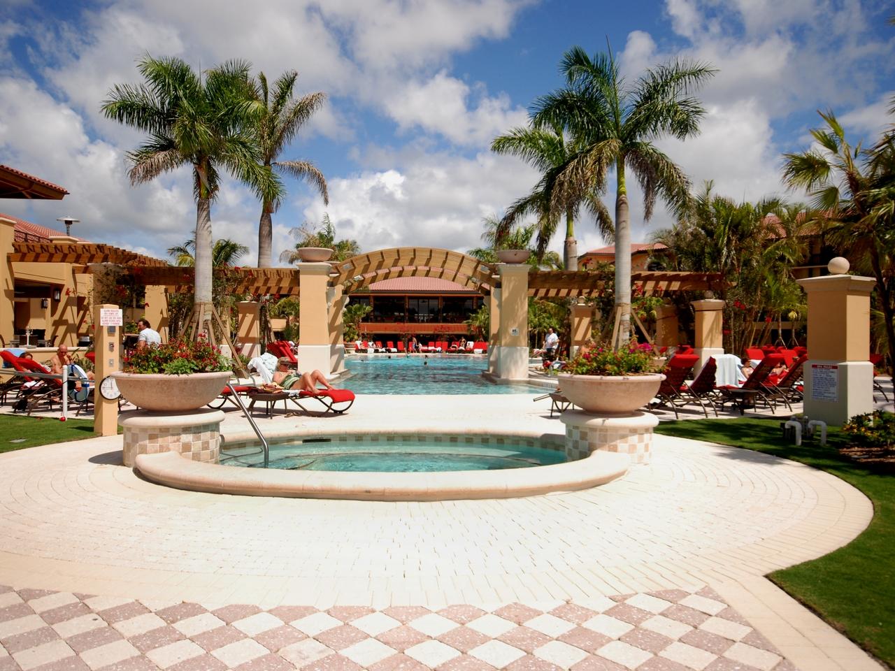 75 Edinburgh Drive Palm Beach Gardens, FL 33418 - Photo 21 of 30 Resort Swimming Pool & Spa