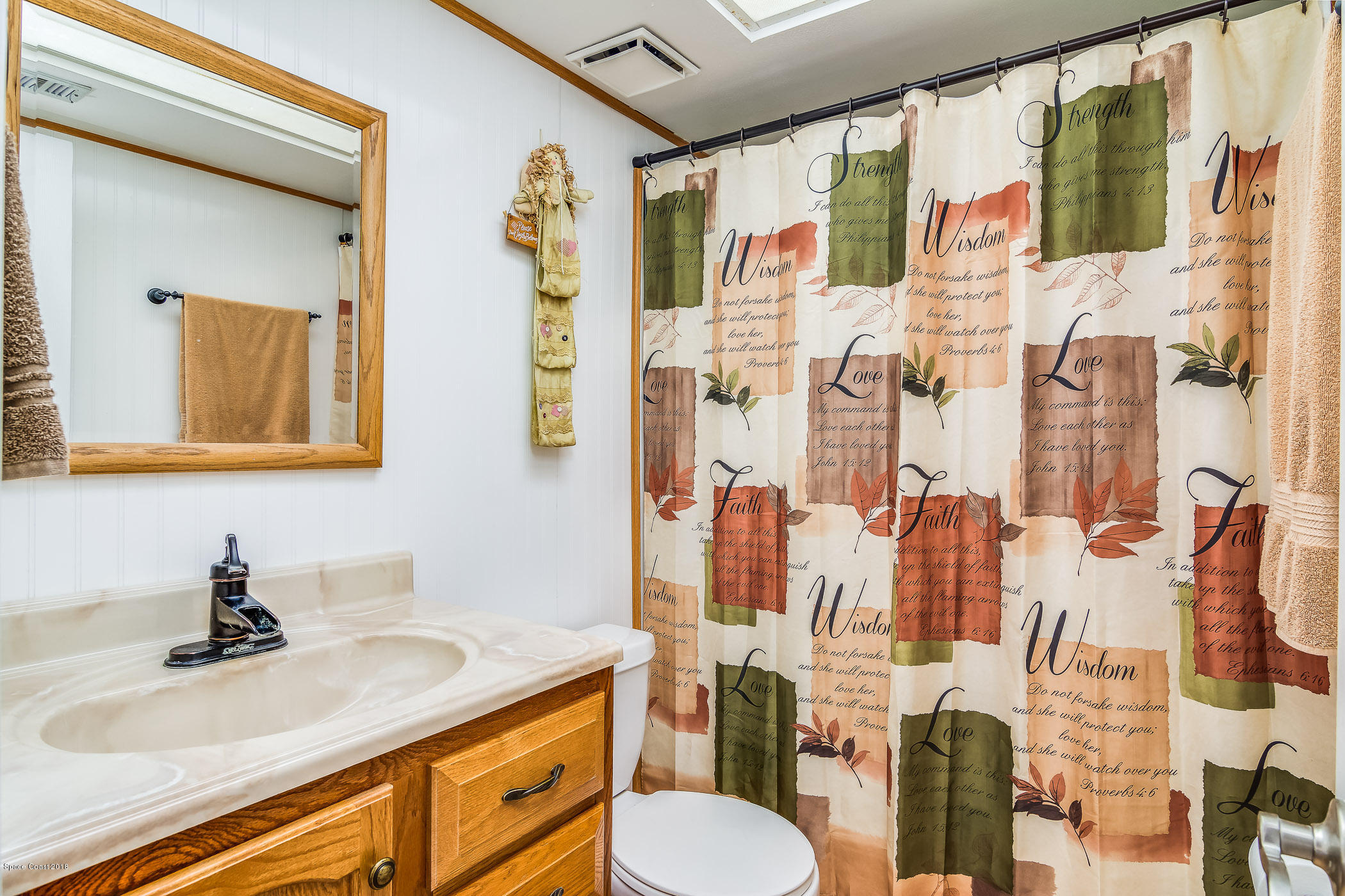 3775 Hield Road Melbourne, FL 32904 - Photo 28 of 86 Bathroom 2