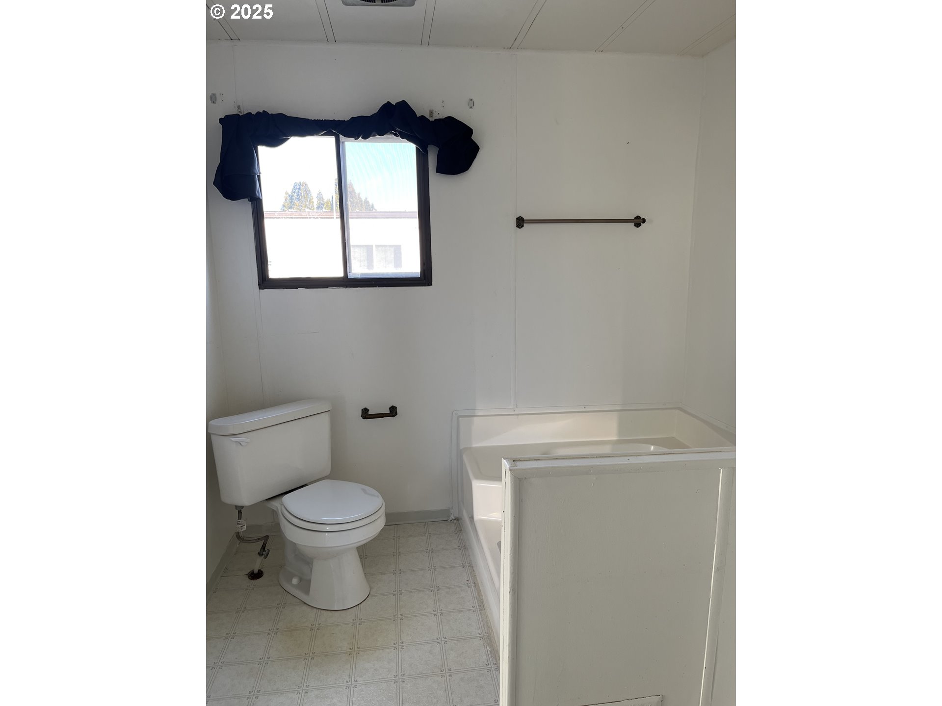 2901 East 2nd Street, Unit 126 Newberg, OR 97132 - Photo 14 of 19