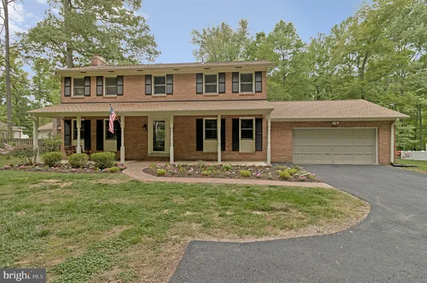 $4,000 | 4329 Mount Vernon Memorial Highway, Alexandria, VA 22309