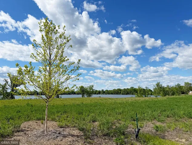 $469,900 | 7550 Lake John Drive, Annandale, MN 55302