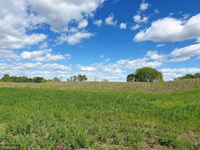 $469,900 | 7550 Lake John Drive, Annandale, MN 55302