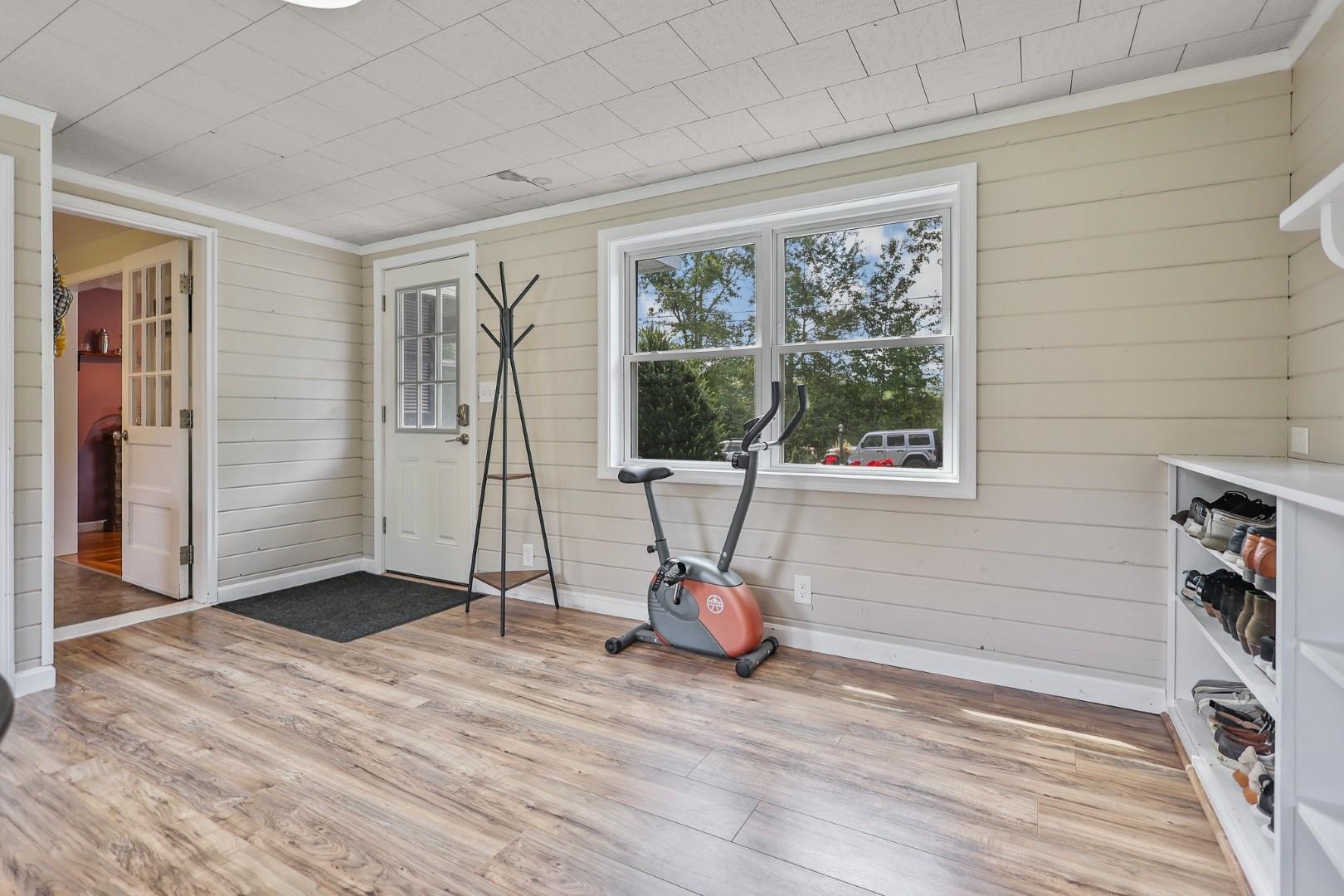 58 Hayden Road Pelham, NH 03076 - Photo 7 of 28