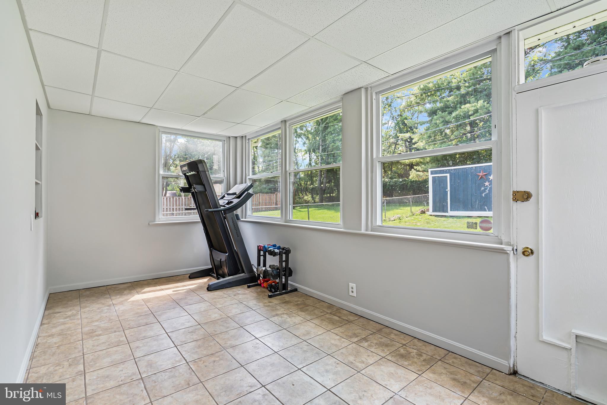 604 Warwick Road Baltimore, MD 21229 - Photo 14 of 36 Exercise Area