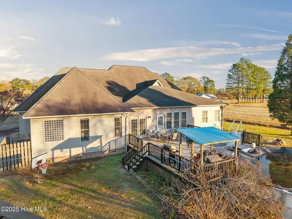 $430,000 | 3310 Mary's Chapel Church Road, Aurora, NC 27806