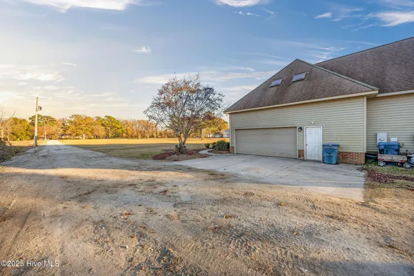 $430,000 | 3310 Mary's Chapel Church Road, Aurora, NC 27806