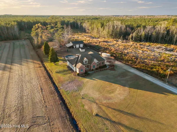 $430,000 | 3310 Mary's Chapel Church Road, Aurora, NC 27806