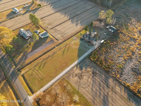 $430,000 | 3310 Mary's Chapel Church Road, Aurora, NC 27806