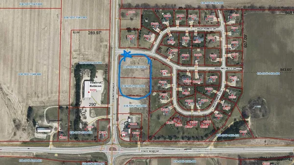 $199,900 | Lt2 Rolling Hills Drive, Unit LT3, Rubicon, WI 53078