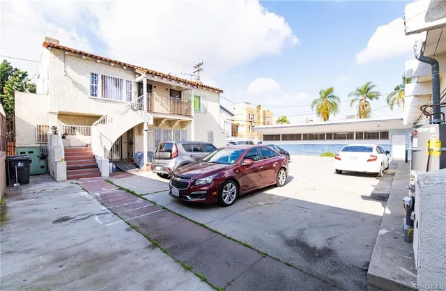 a car parked in front of a building