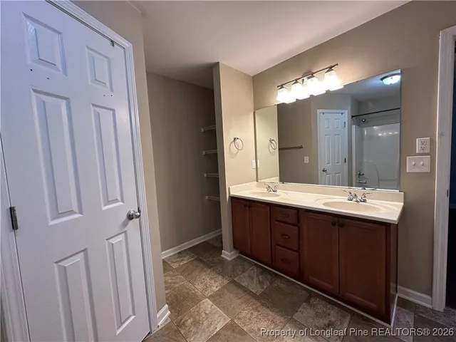 $1,550 | 20 Old English Lane, Spring Lake, NC 28390