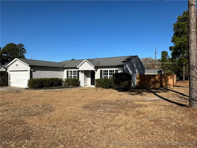$1,550 | 20 Old English Lane, Spring Lake, NC 28390