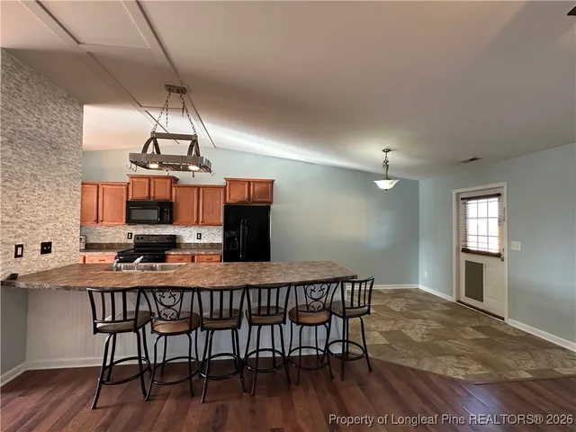 $1,550 | 20 Old English Lane, Spring Lake, NC 28390