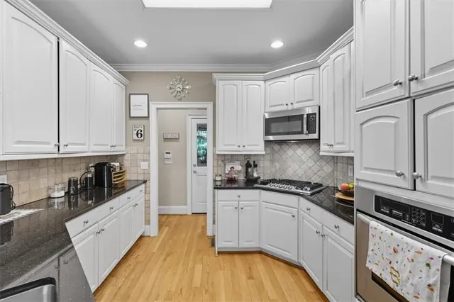 $749,999 | 11 Breckenridge Road Southeast, Rome, GA 30161