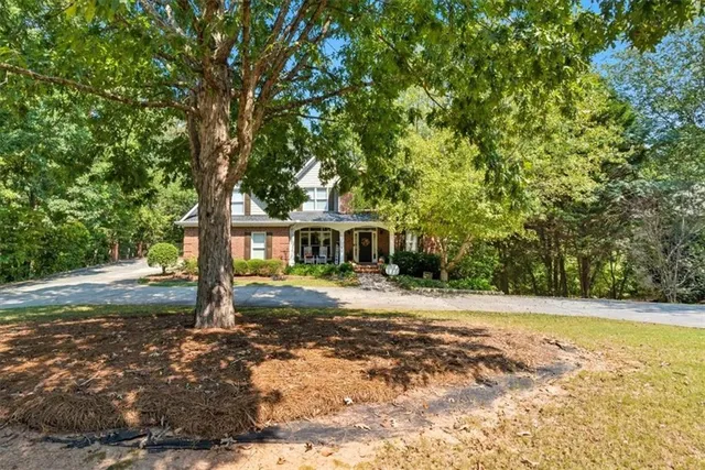 $749,999 | 11 Breckenridge Road Southeast, Rome, GA 30161