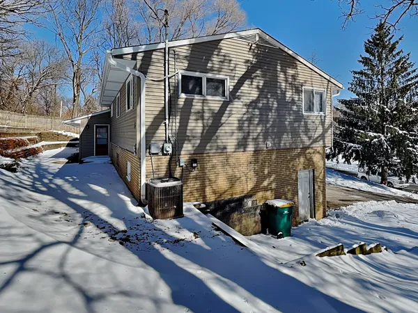 $3,229 | 13516 Grand Avenue, Burnsville, MN 55337
