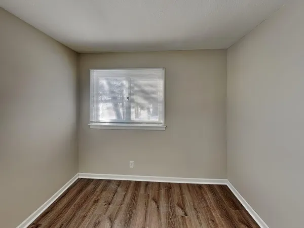 $3,229 | 13516 Grand Avenue, Burnsville, MN 55337