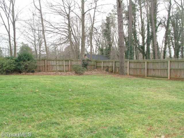 220 Milling Road Mocksville, NC 27028 - Photo 3 of 14 Yard/Garden.