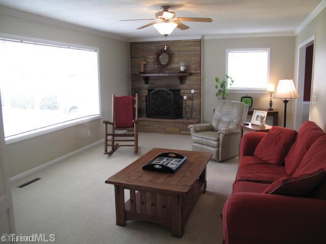 220 Milling Road Mocksville, NC 27028 - Photo 4 of 14 Den/Family/Great Room.