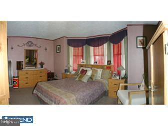 1236 Brooke Boulevard Reading, PA 19607 - Photo 5 of 8