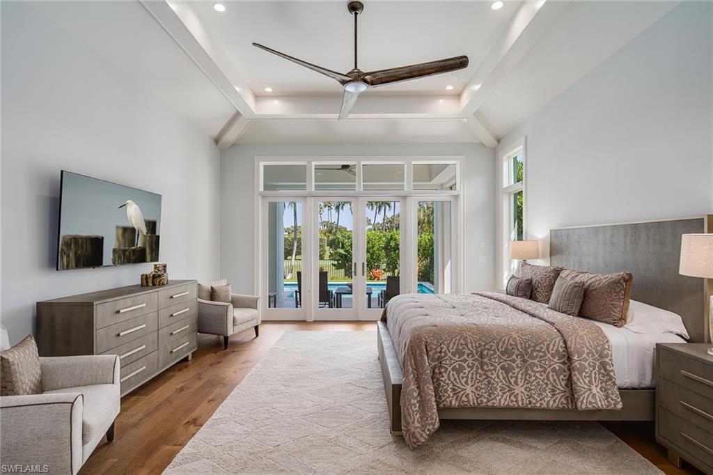 705 Wedge Drive Naples, FL 34103 - Photo 8 of 18
