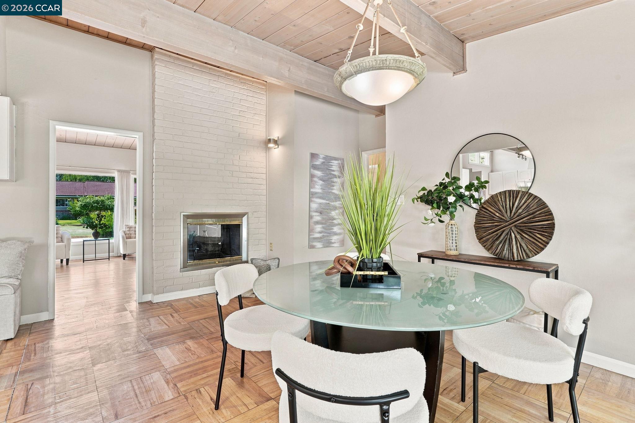 1741 Whitman Road Concord, CA 94518 - Photo 12 of 37 Gallery Image 12