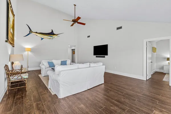 $5,300 | 247 River Park Drive, Jupiter, FL 33477