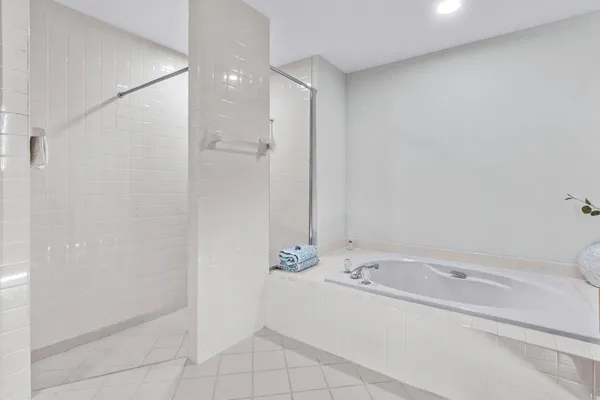 $5,300 | 247 River Park Drive, Jupiter, FL 33477