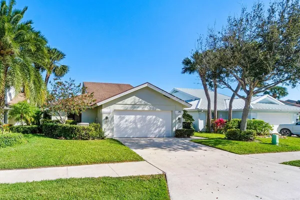 $5,300 | 247 River Park Drive, Jupiter, FL 33477