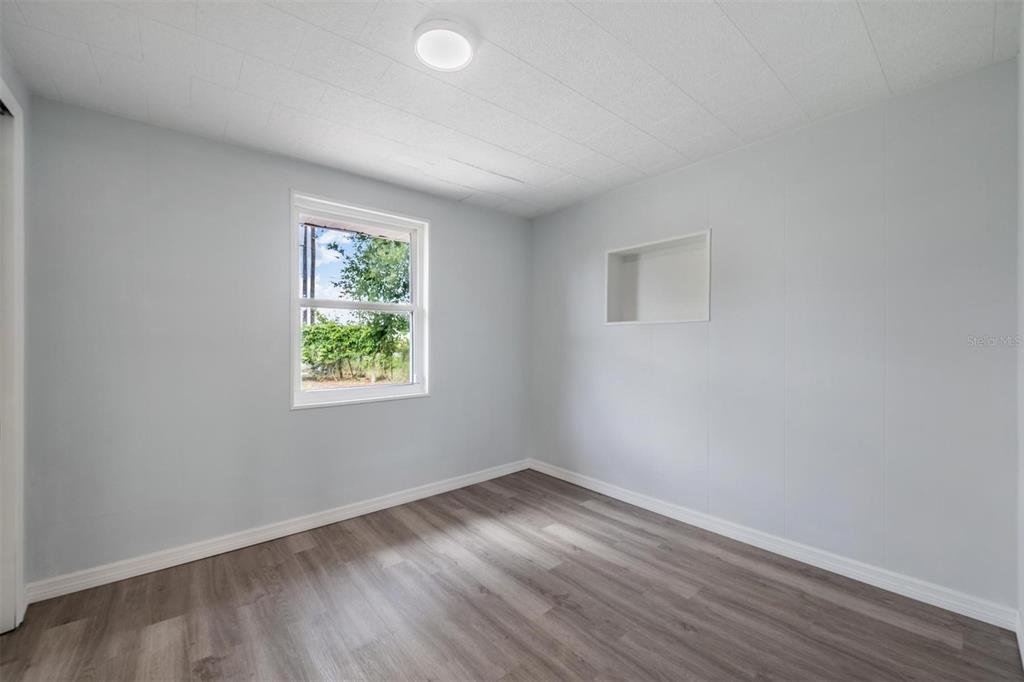 636 Stremma Road Largo, FL 33770 - Photo 13 of 35