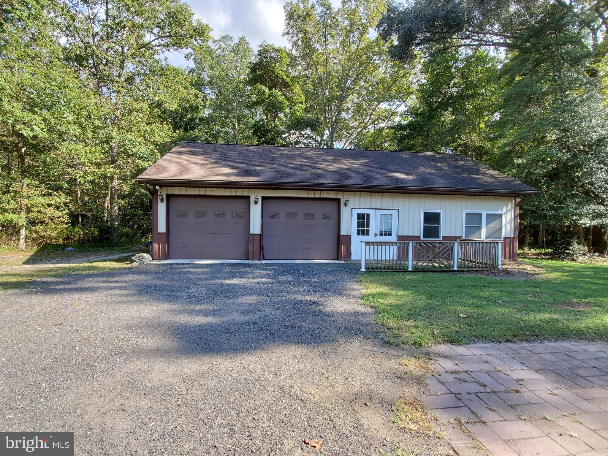 166 Ridge Road Southampton, NJ 08088 - Photo 26 of 35 2 car detached garage