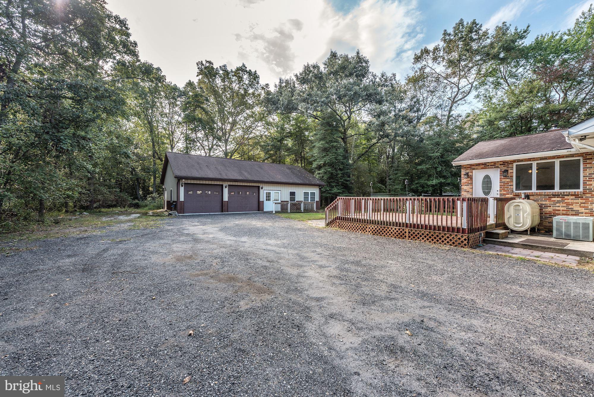 166 Ridge Road Southampton, NJ 08088 - Photo 32 of 35 Side Yard