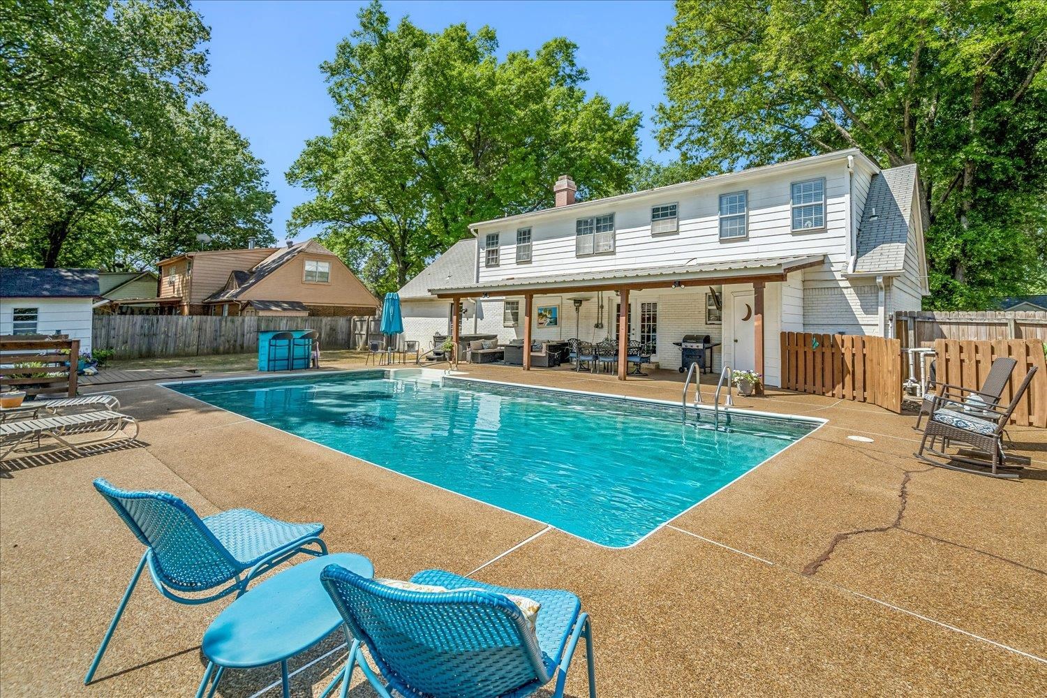 2944 Charles Bryan Road Bartlett, TN 38134 - Photo 29 of 36 a view of an house with swimming pool and porch