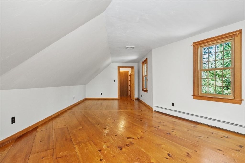 173 Wilder Road Bolton, MA 01740 - Photo 19 of 41
