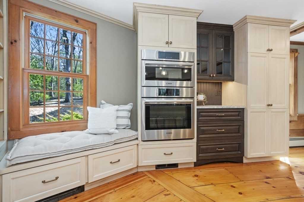 173 Wilder Road Bolton, MA 01740 - Photo 6 of 41