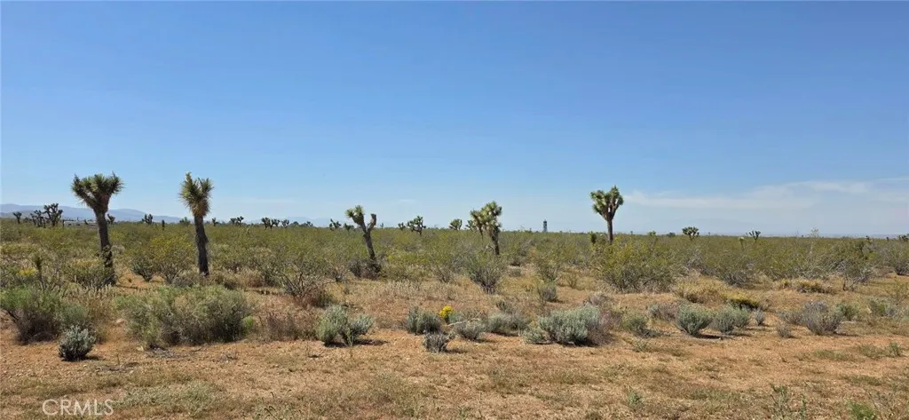 0 175th Street Palmdale, CA 93591 - Photo 6 of 16 a view of a city